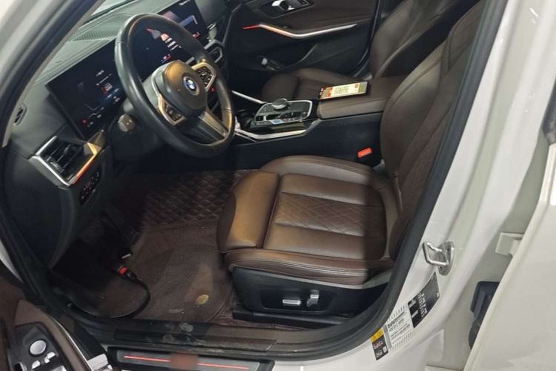 Used BMW i3 2022 eDrive 35 L Left Front Seat
