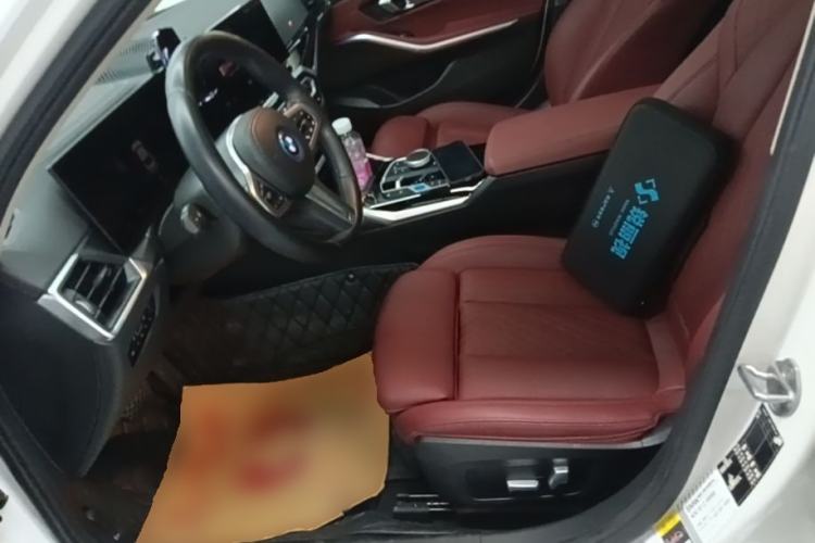 Used BMW i3 2022 eDrive 35 L Left Front Seat