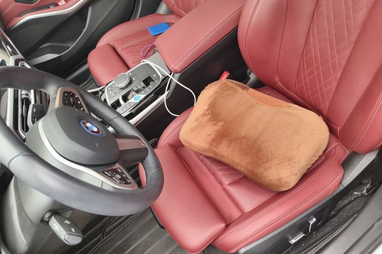 Used BMW i3 2022 eDrive 35 L Left Front Seat