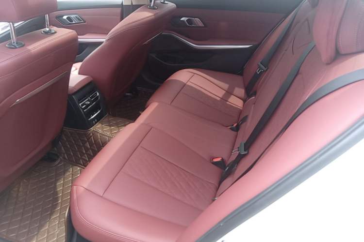 Used BMW i3 2022 eDrive 35 L Left Rear Seat
