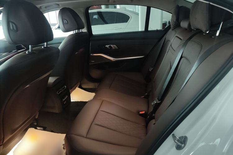 Used BMW i3 2022 eDrive 35 L Left Rear Seat