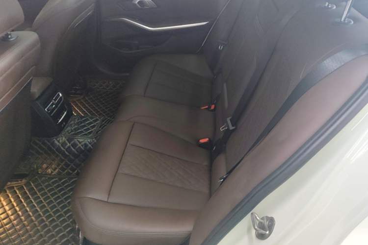 Used BMW i3 2022 eDrive 35 L Left Rear Seat