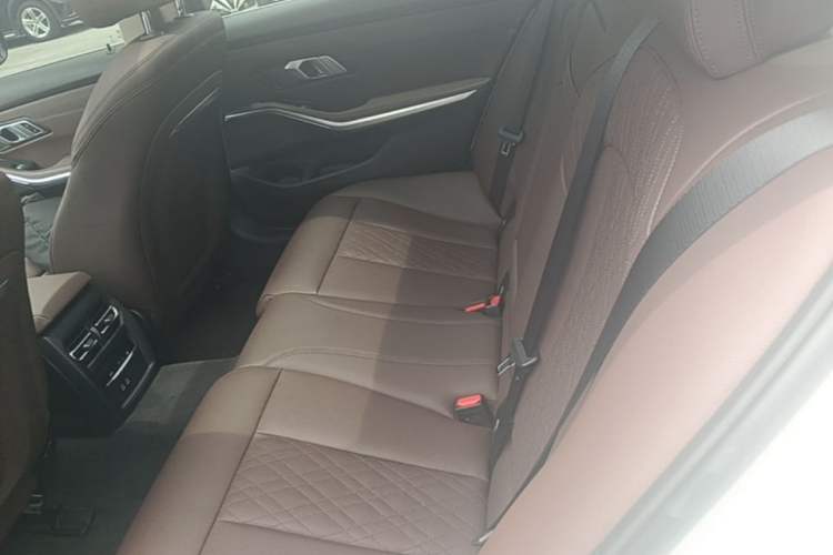Used BMW i3 2022 eDrive 35 L Left Rear Seat