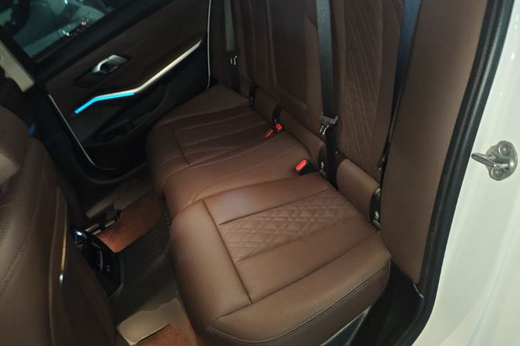 Used BMW i3 2022 eDrive 35 L Left Rear Seat