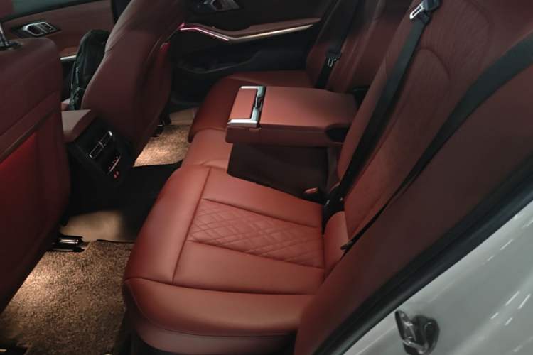 Used BMW i3 2022 eDrive 35 L Left Rear Seat
