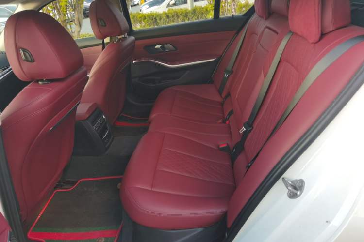 Used BMW i3 2022 eDrive 35 L Left Rear Seat