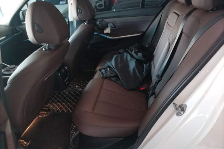 Used BMW i3 2022 eDrive 35 L Left Rear Seat