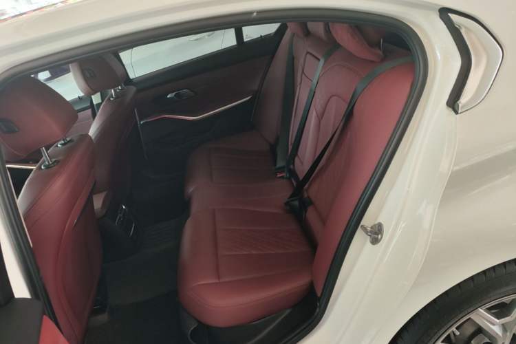 Used BMW i3 2022 eDrive 35 L Left Rear Seat