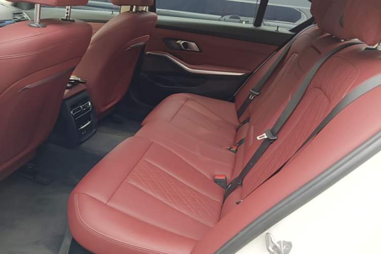 Used BMW i3 2022 eDrive 35 L Left Rear Seat