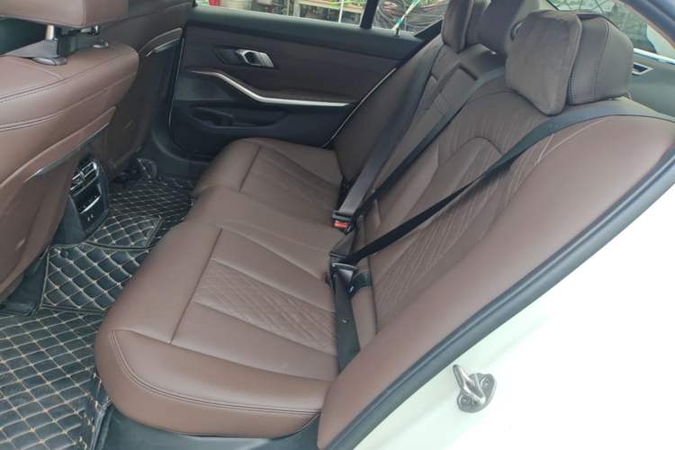 Used BMW i3 2022 eDrive 35 L Left Rear Seat