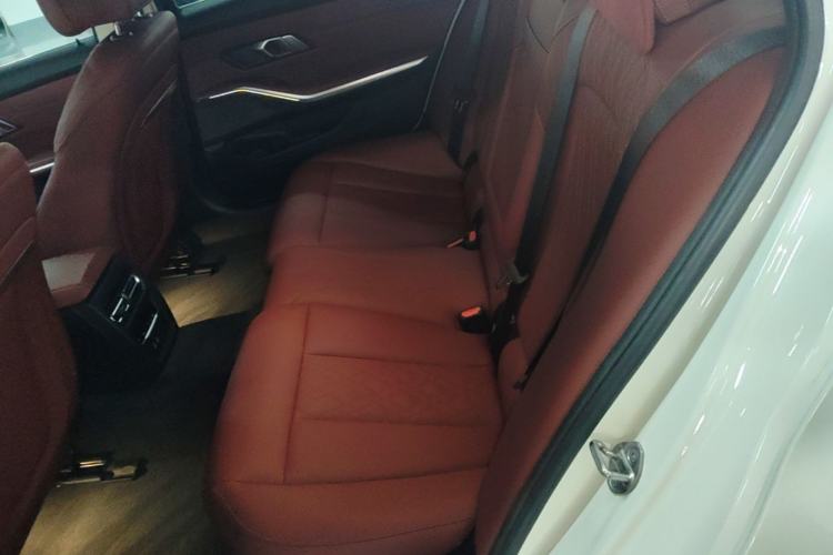 Used BMW i3 2022 eDrive 35 L Left Rear Seat