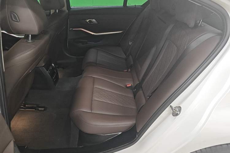 Used BMW i3 2022 eDrive 35 L Left Rear Seat