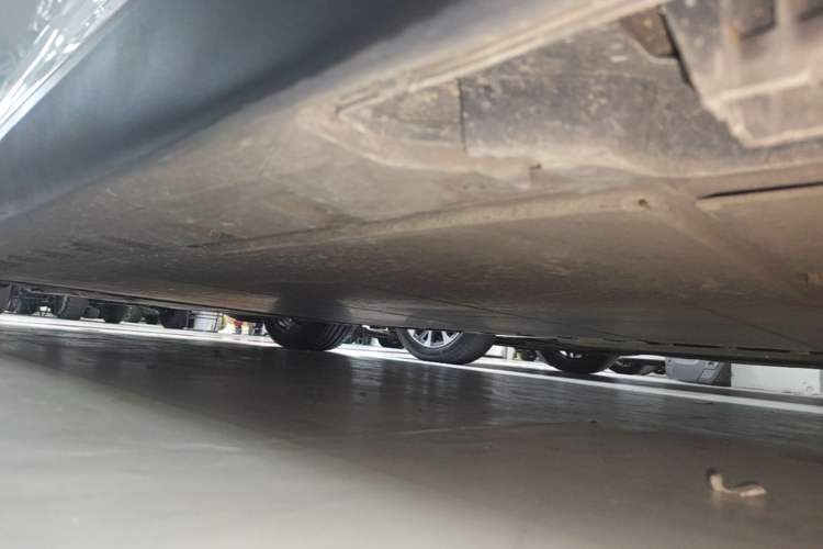 Used BMW i3 2022 eDrive 35 L Left Side Sill