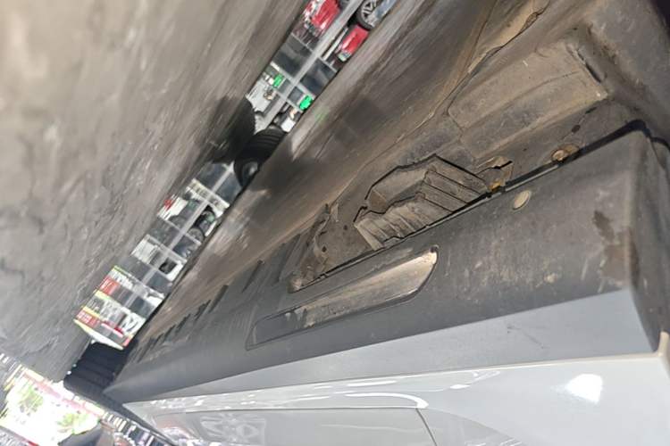 Used BMW i3 2022 eDrive 35 L Left Side Sill