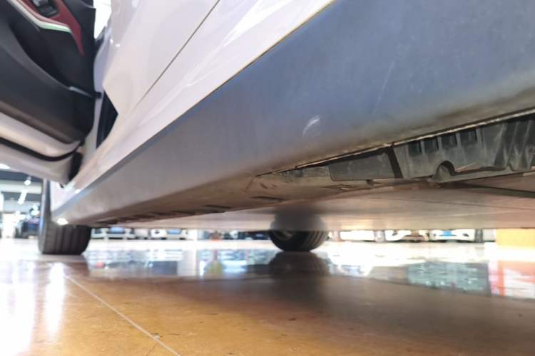 Used BMW i3 2022 eDrive 35 L Left Side Sill