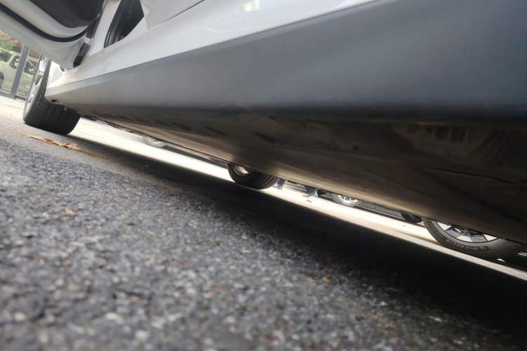 Used BMW i3 2022 eDrive 35 L Left Side Sill