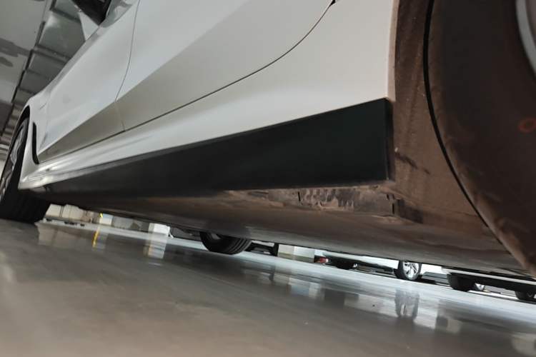 Used BMW i3 2022 eDrive 35 L Left Side Sill