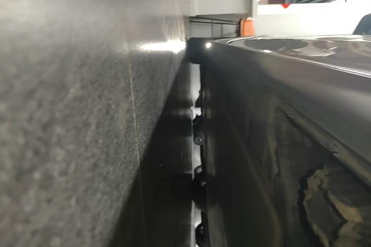 Used BMW i3 2022 eDrive 35 L Left Side Sill