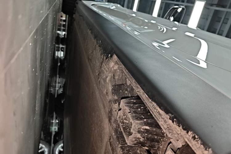 Used BMW i3 2022 eDrive 35 L Left Side Sill