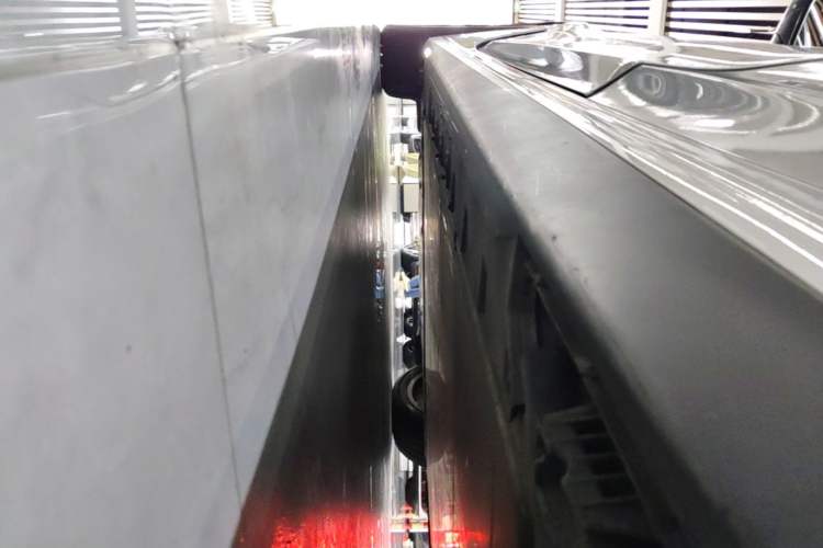 Used BMW i3 2022 eDrive 35 L Left Side Sill