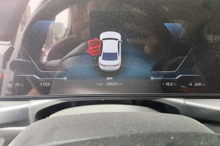 Used BMW i3 2022 eDrive 35 L Odometer Close Up