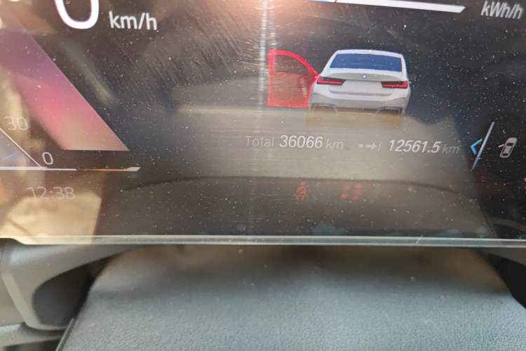 Used BMW i3 2022 eDrive 35 L Odometer Close Up