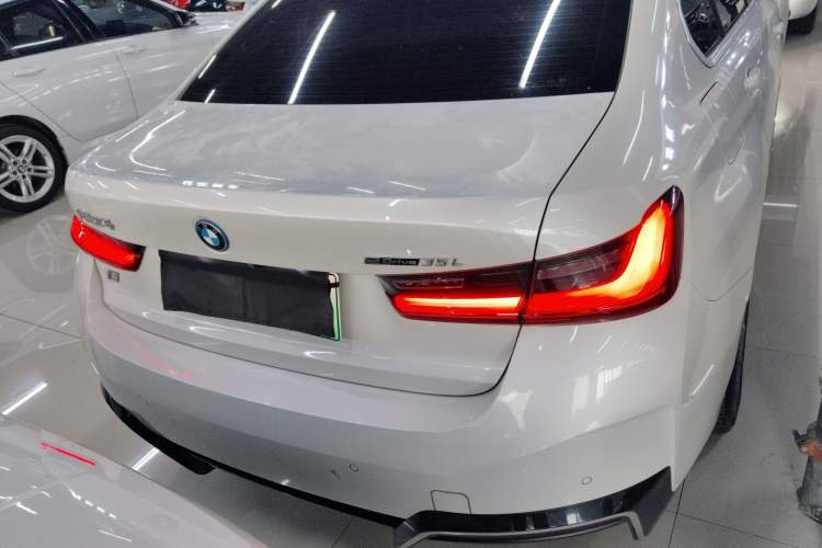 Used BMW i3 2022 eDrive 35 L Rear