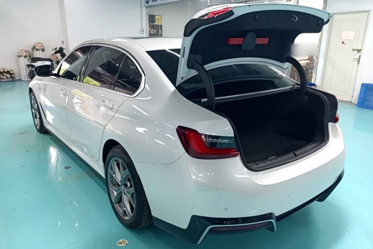 Used BMW i3 2022 eDrive 35 L Rear Left 45 Deg