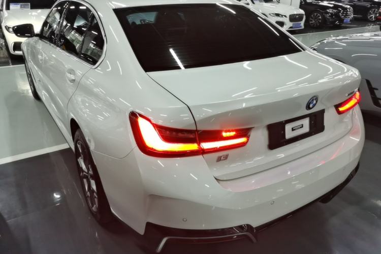 Used BMW i3 2022 eDrive 35 L Rear Left 45 Deg