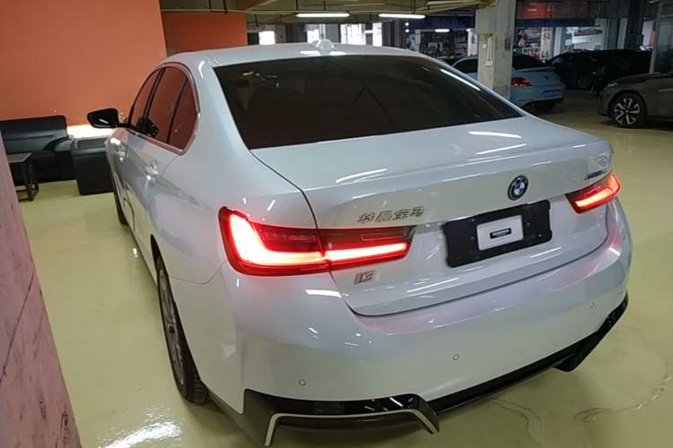 Used BMW i3 2022 eDrive 35 L Rear Left 45 Deg