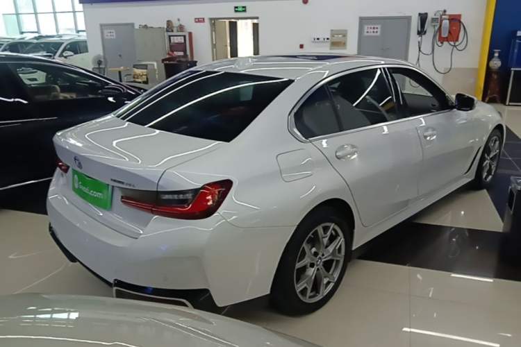 Used BMW i3 2022 eDrive 35 L Rear Right 45 Deg