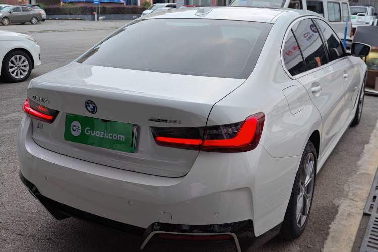Used BMW i3 2022 eDrive 35 L Rear Right 45 Deg