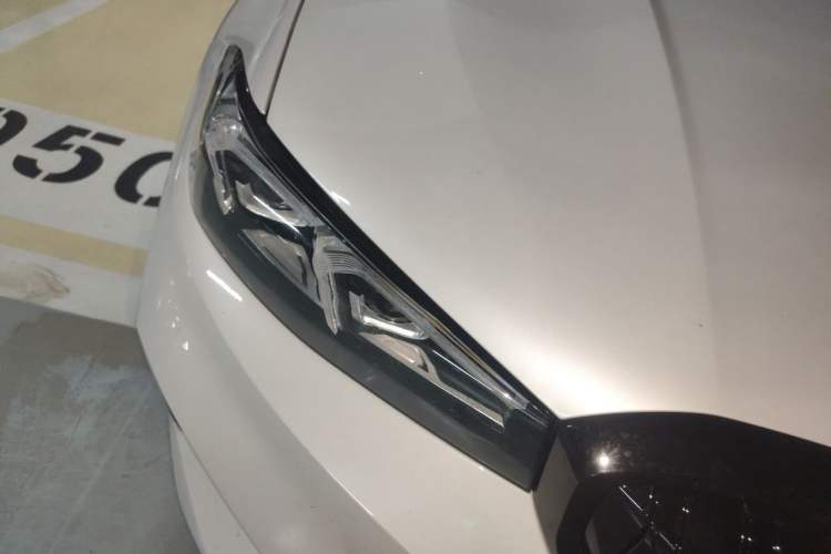 Used BMW i3 2022 eDrive 35 L Right Front Headlight
