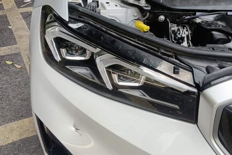 Used BMW i3 2022 eDrive 35 L Right Front Headlight