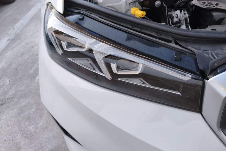 Used BMW i3 2022 eDrive 35 L Right Front Headlight