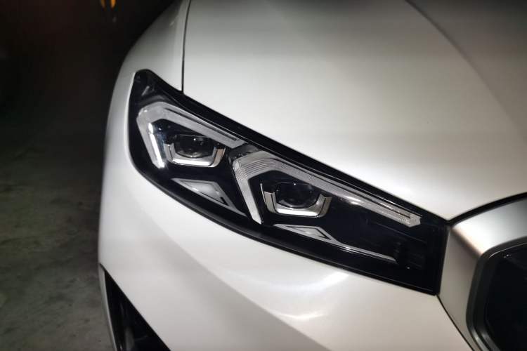 Used BMW i3 2022 eDrive 35 L Right Front Headlight