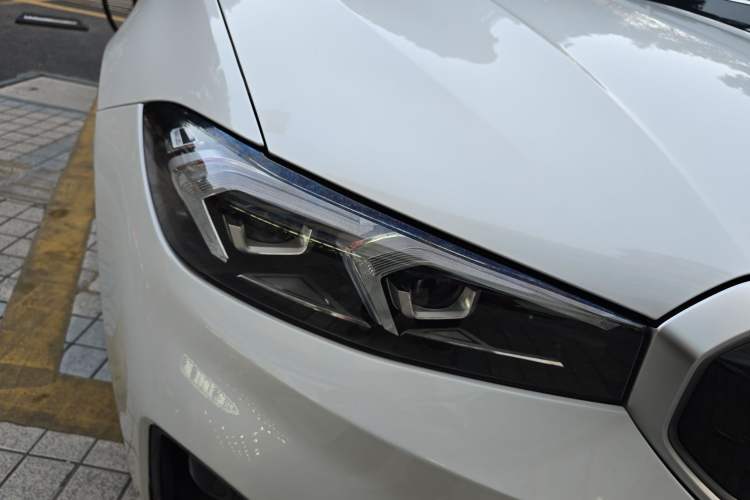 Used BMW i3 2022 eDrive 35 L Right Front Headlight