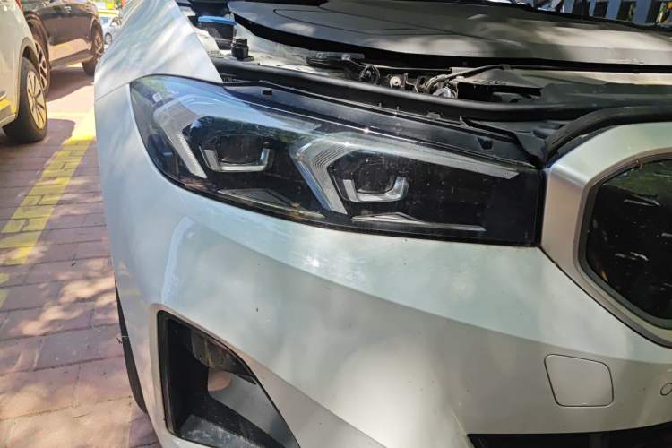 Used BMW i3 2022 eDrive 35 L Right Front Headlight