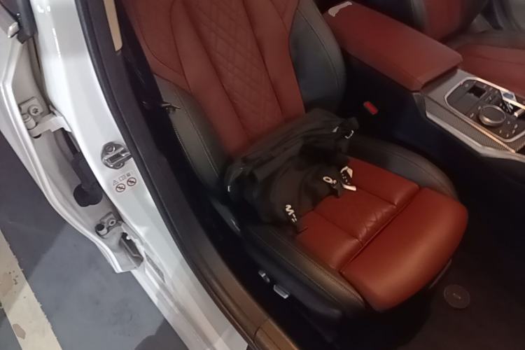 Used BMW i3 2022 eDrive 35 L Right Front Seat
