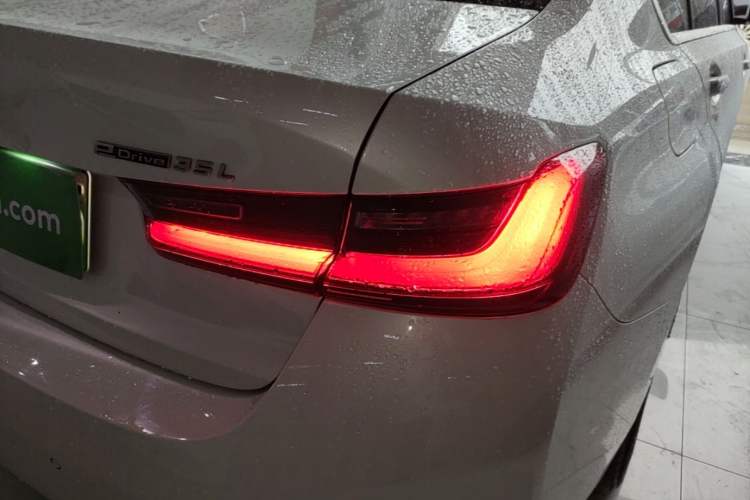 Used BMW i3 2022 eDrive 35 L Right Rear Taillight