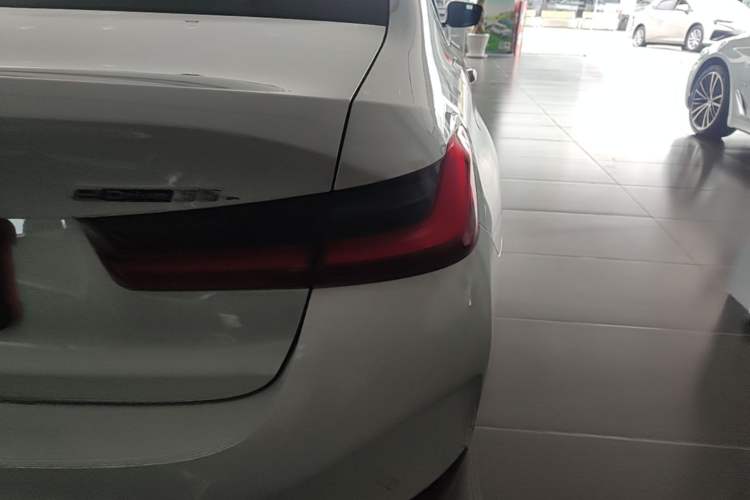 Used BMW i3 2022 eDrive 35 L Right Rear Taillight