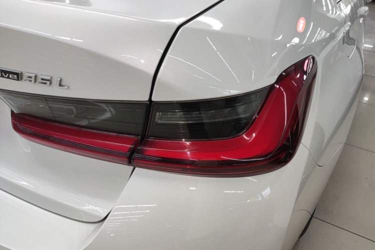 Used BMW i3 2022 eDrive 35 L Right Rear Taillight