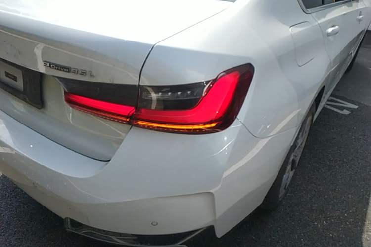 Used BMW i3 2022 eDrive 35 L Right Rear Taillight
