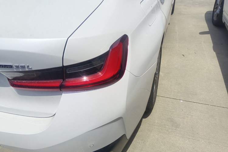 Used BMW i3 2022 eDrive 35 L Right Rear Taillight