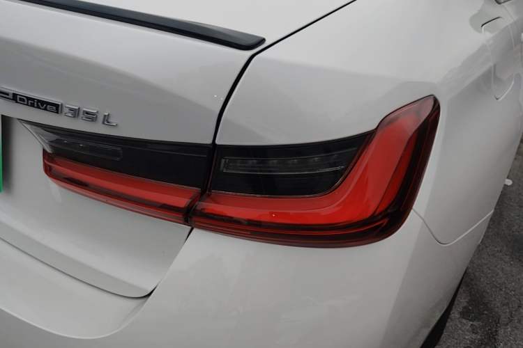 Used BMW i3 2022 eDrive 35 L Right Rear Taillight