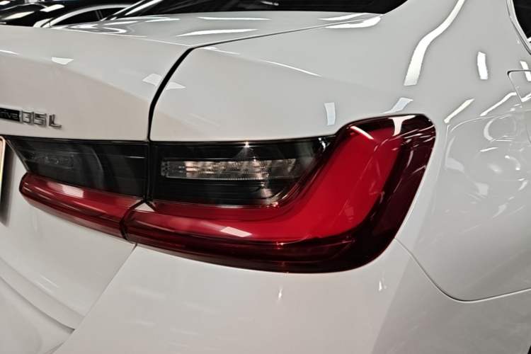 Used BMW i3 2022 eDrive 35 L Right Rear Taillight