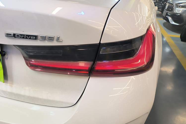 Used BMW i3 2022 eDrive 35 L Right Rear Taillight