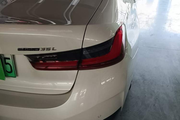 Used BMW i3 2022 eDrive 35 L Right Rear Taillight