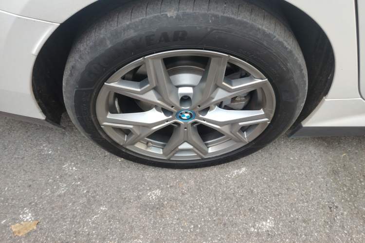 Used BMW i3 2022 eDrive 35 L Right Rear Wheel Hub