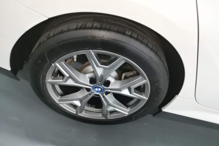 Used BMW i3 2022 eDrive 35 L Right Rear Wheel Hub